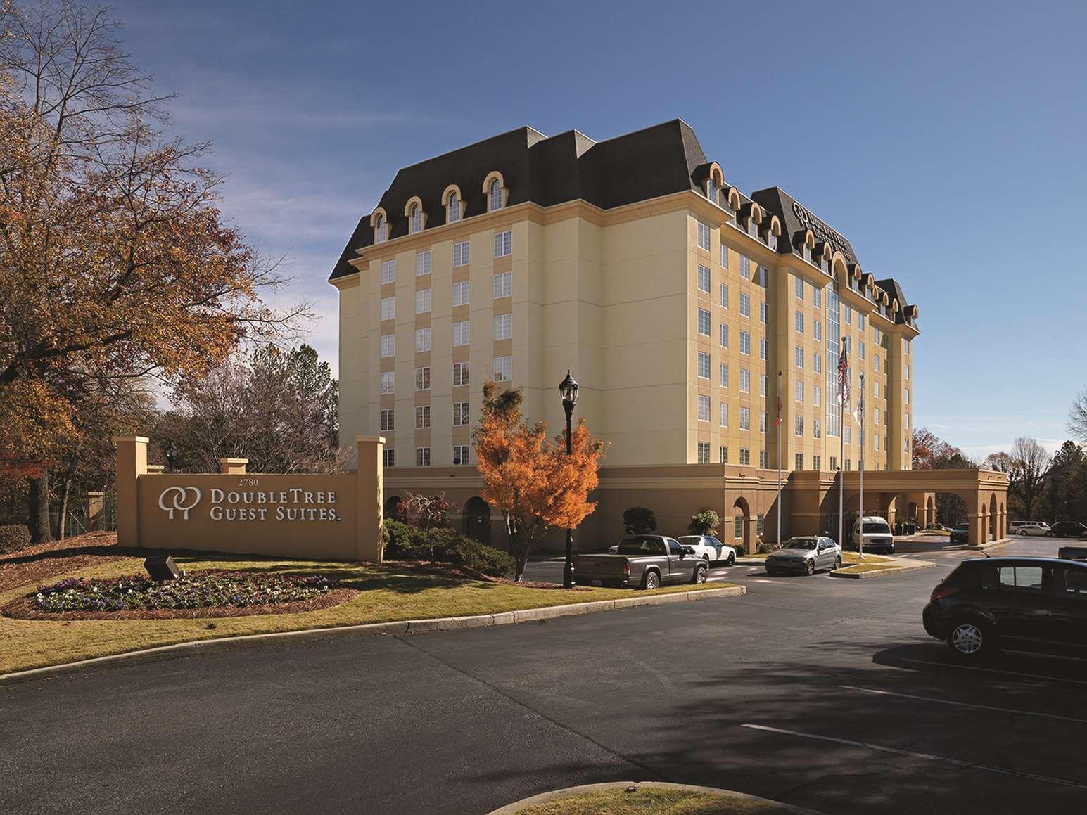 Doubletree Suites By Hilton At The Battery Atlanta Smyrna Kültér fotó