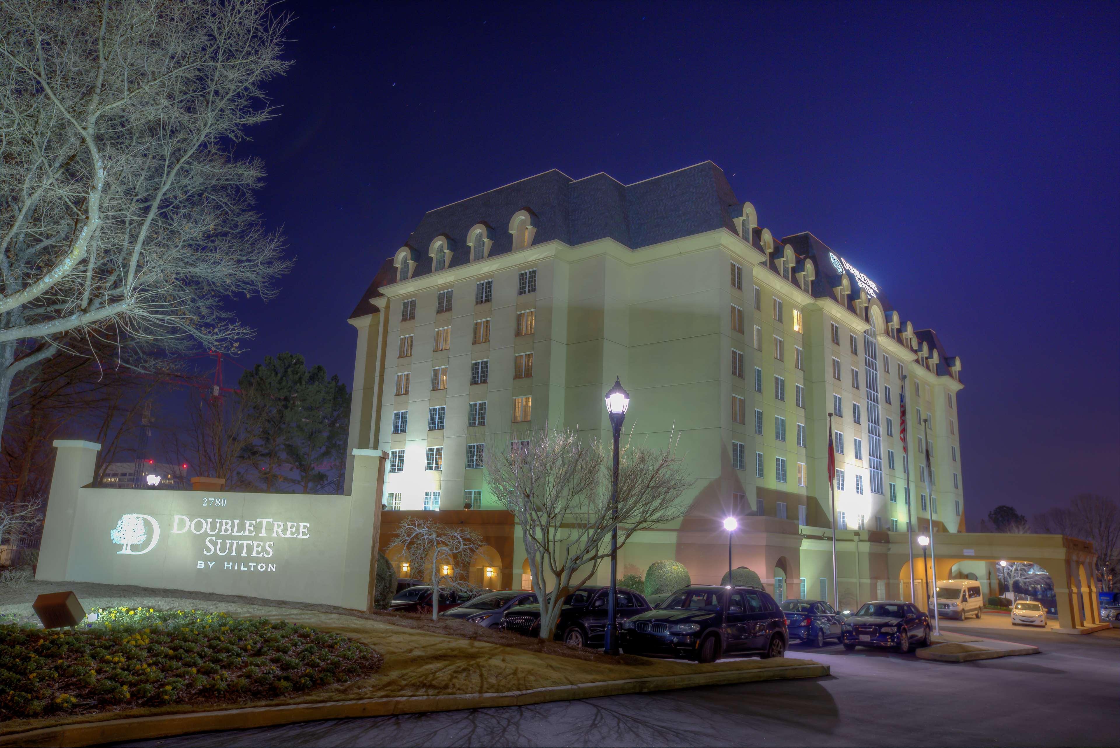 Doubletree Suites By Hilton At The Battery Atlanta Smyrna Kültér fotó