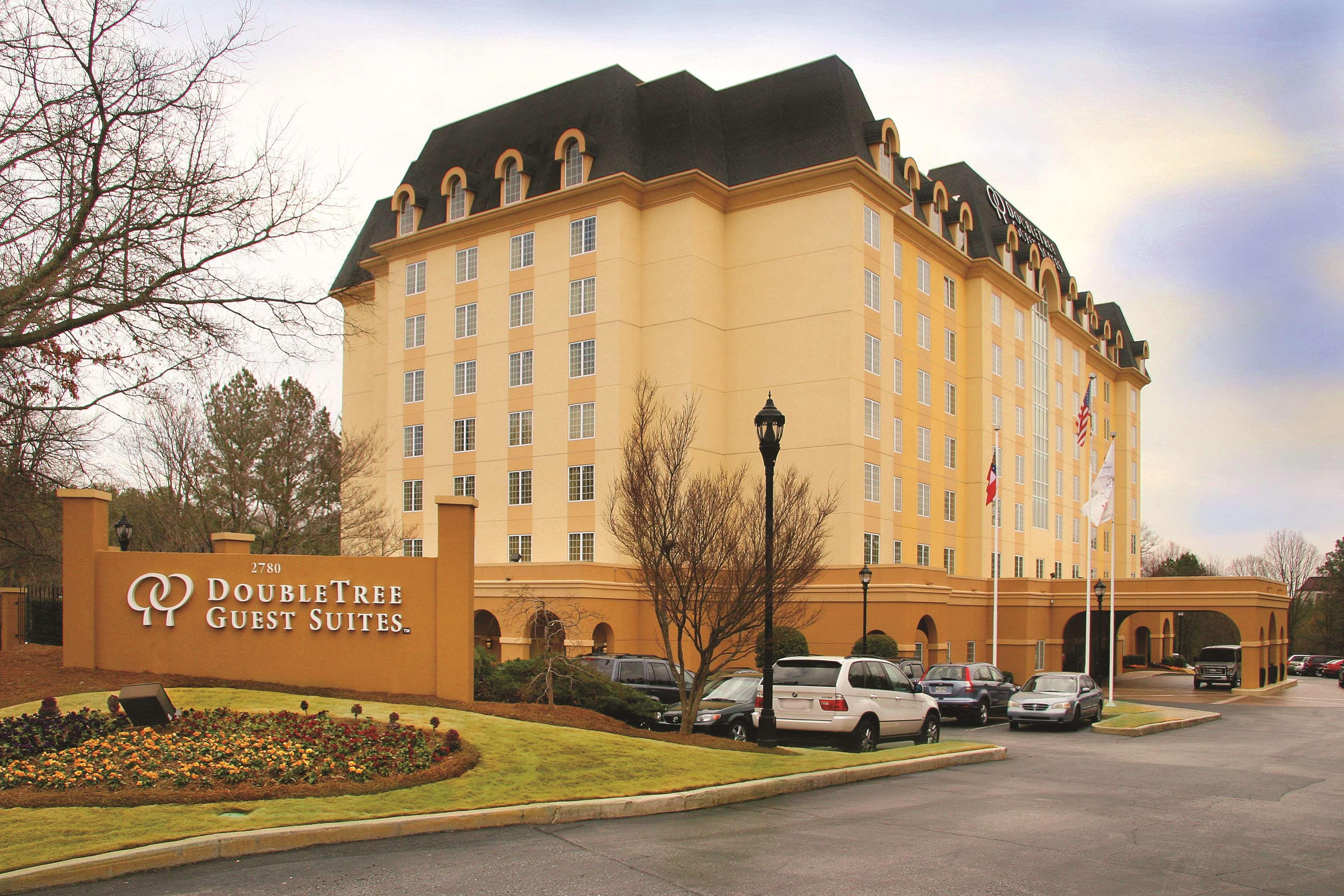 Doubletree Suites By Hilton At The Battery Atlanta Smyrna Kültér fotó