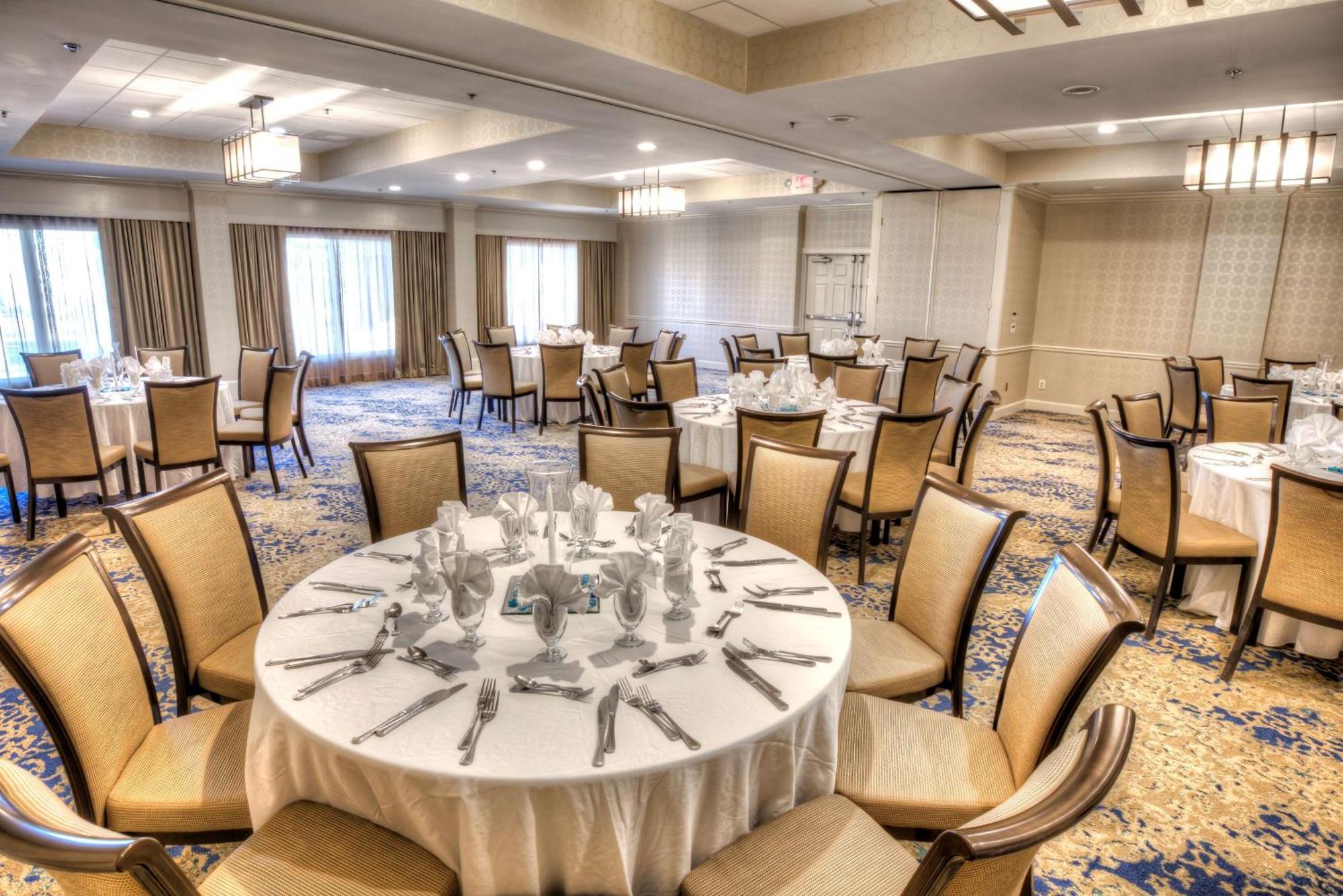 Doubletree Suites By Hilton At The Battery Atlanta Smyrna Kültér fotó