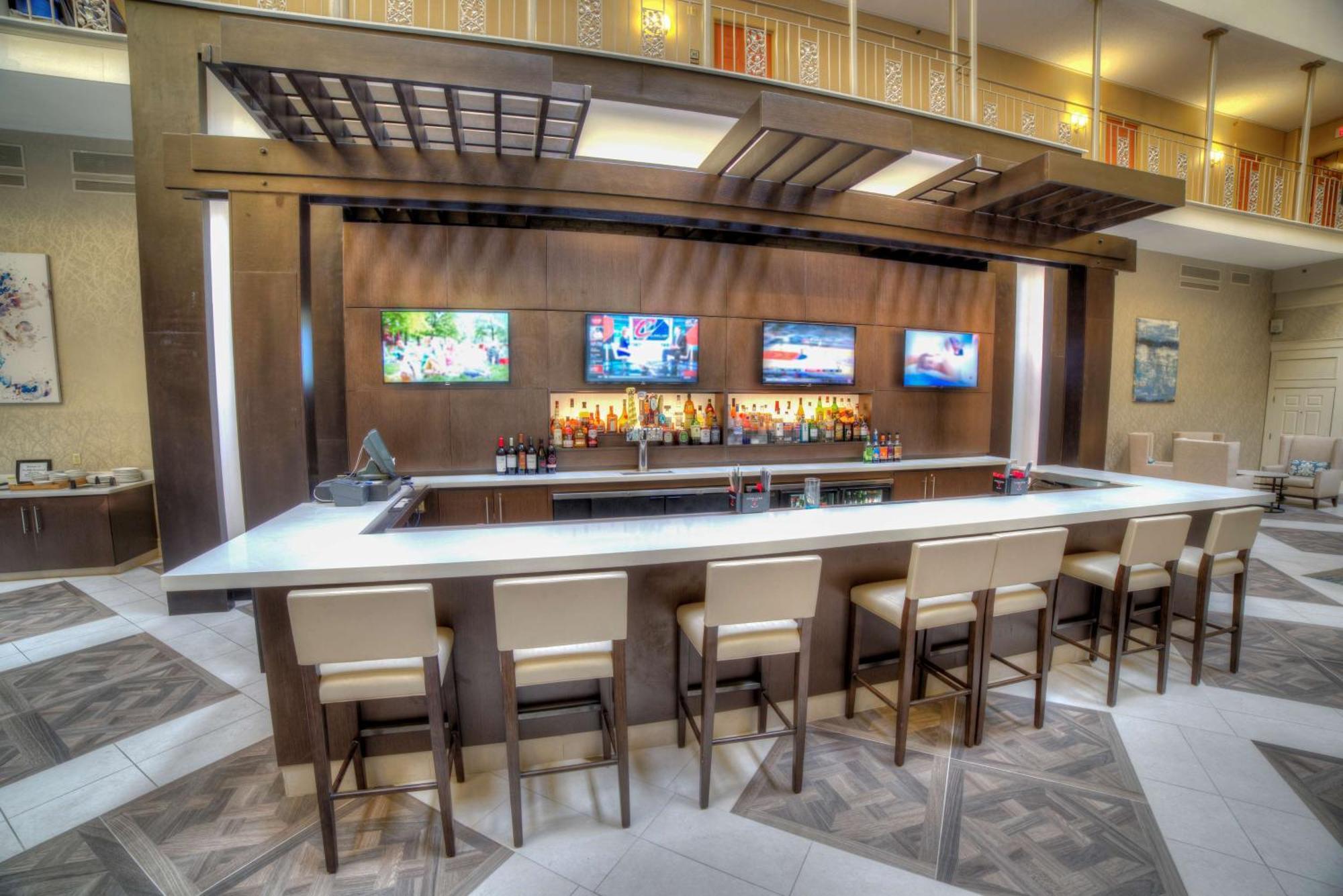 Doubletree Suites By Hilton At The Battery Atlanta Smyrna Kültér fotó